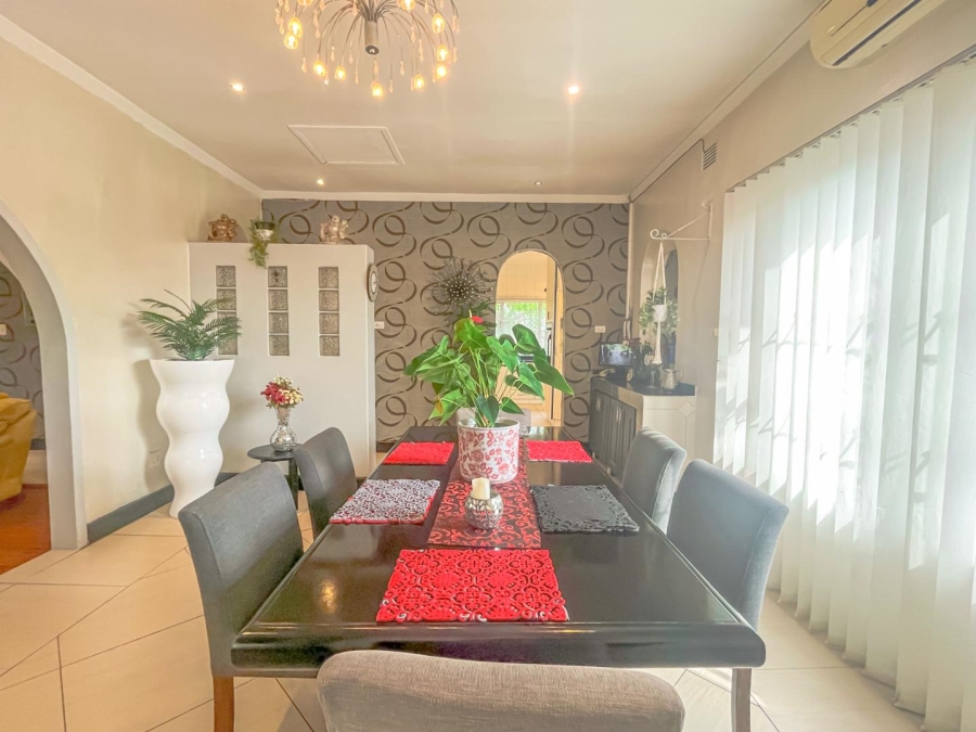 4 Bedroom Property for Sale in Glen Anil KwaZulu-Natal
