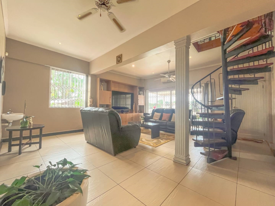 4 Bedroom Property for Sale in Glen Anil KwaZulu-Natal