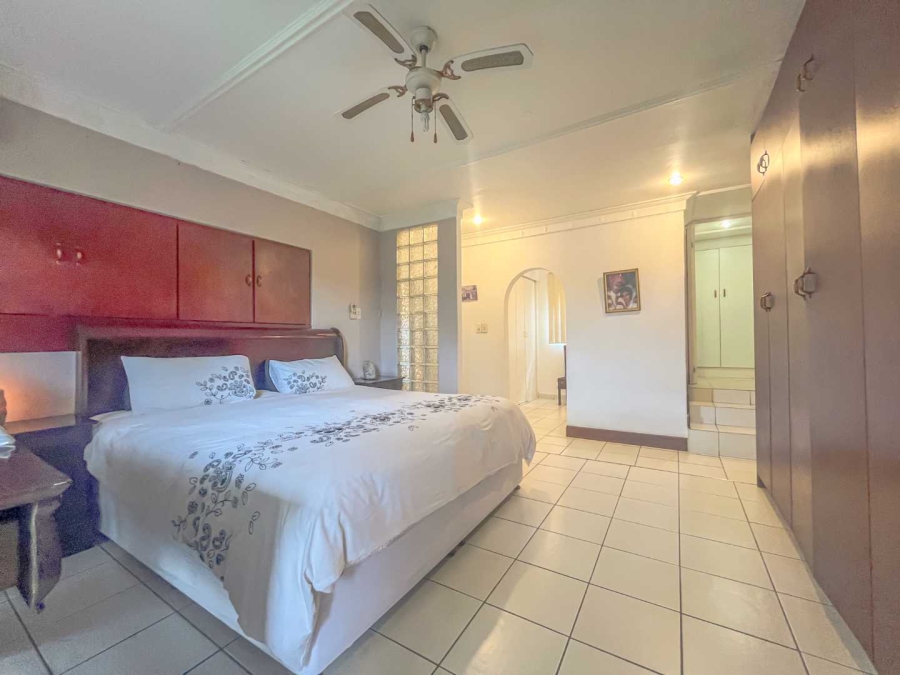 4 Bedroom Property for Sale in Glen Anil KwaZulu-Natal