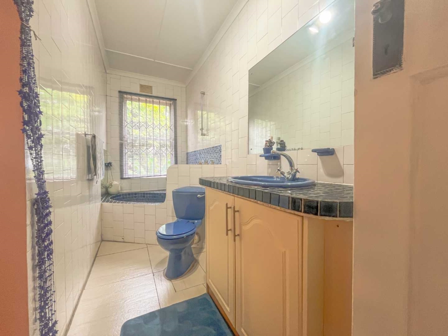 4 Bedroom Property for Sale in Glen Anil KwaZulu-Natal