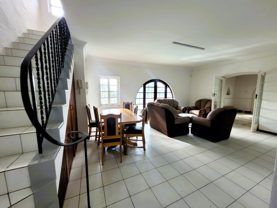 4 Bedroom Property for Sale in Glenwood KwaZulu-Natal