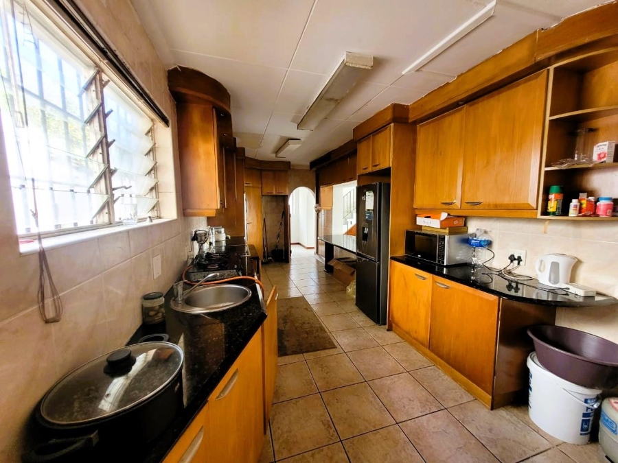 4 Bedroom Property for Sale in Glenwood KwaZulu-Natal