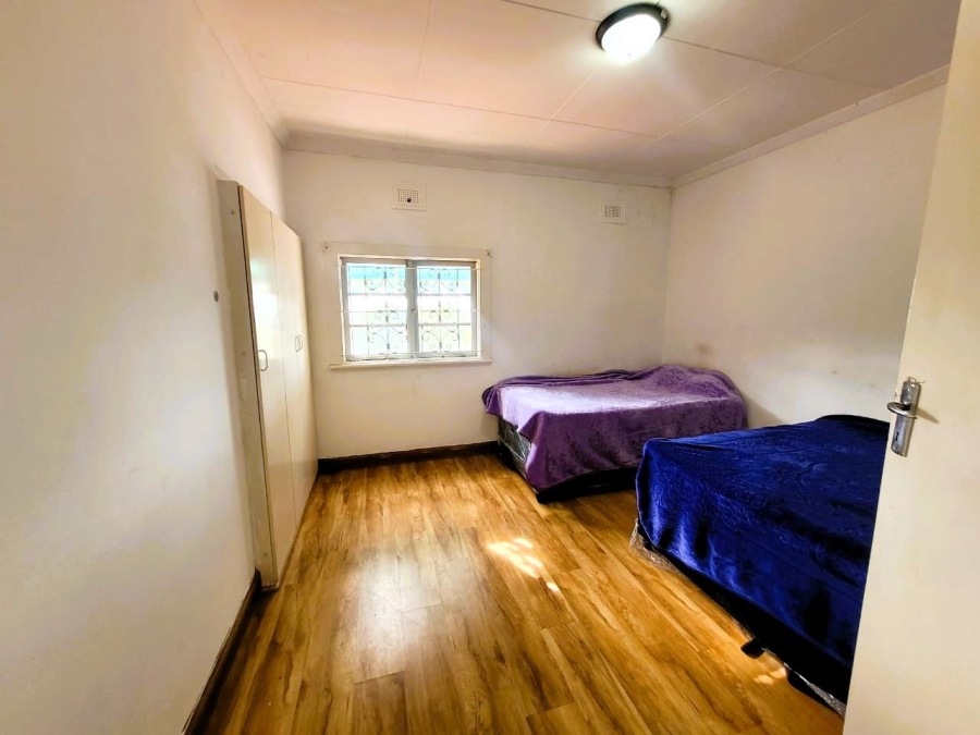 4 Bedroom Property for Sale in Glenwood KwaZulu-Natal