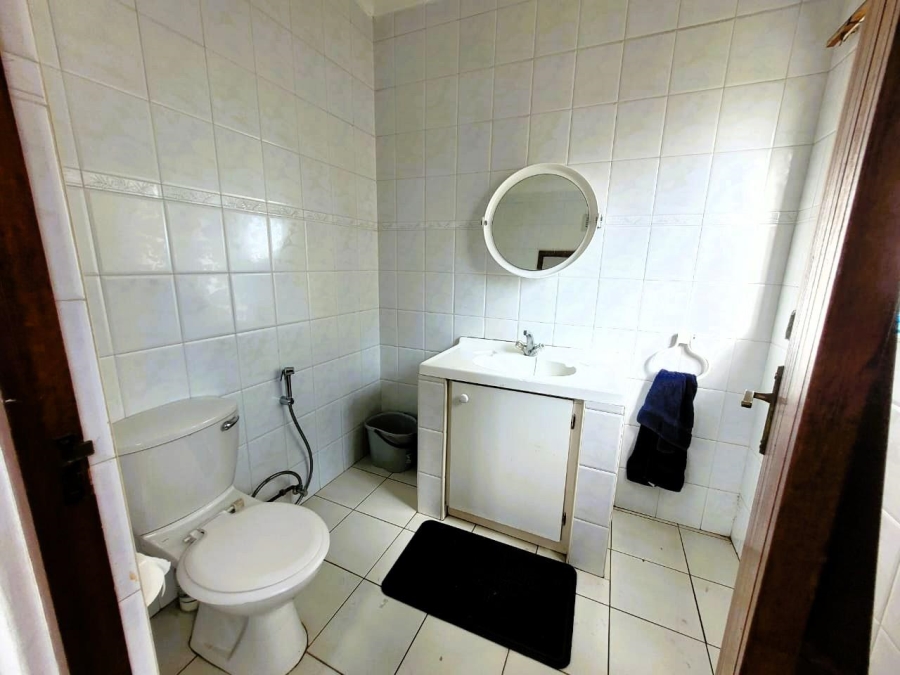 4 Bedroom Property for Sale in Glenwood KwaZulu-Natal
