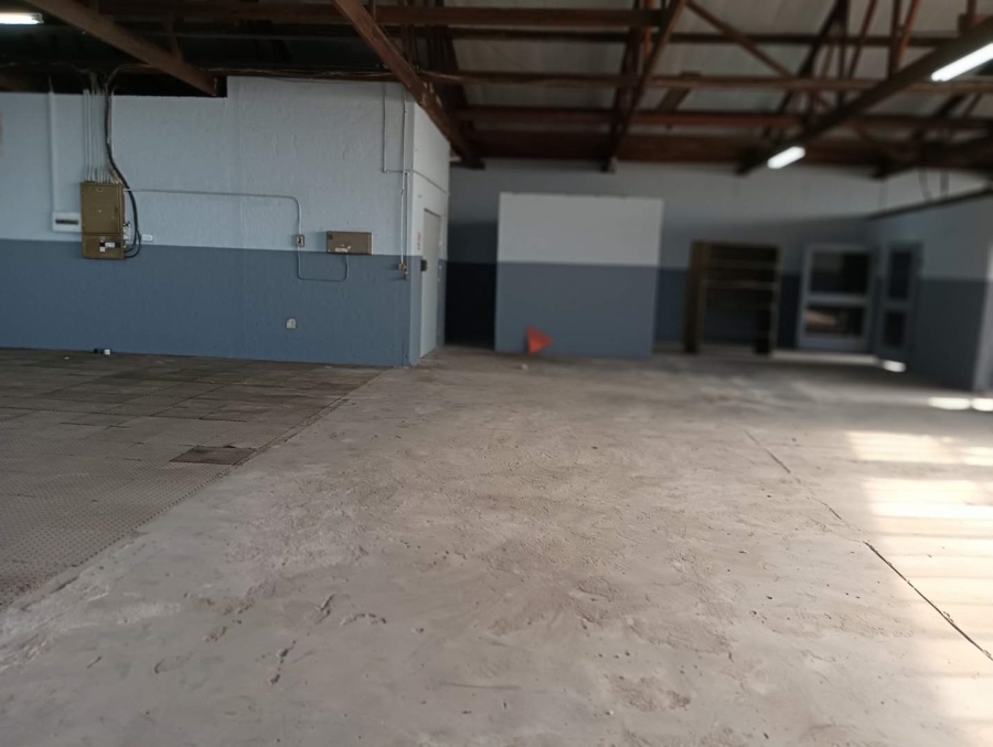 To Let commercial Property for Rent in Bluff KwaZulu-Natal