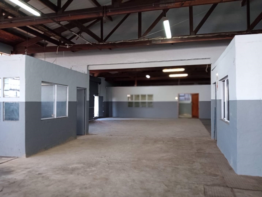 To Let commercial Property for Rent in Bluff KwaZulu-Natal