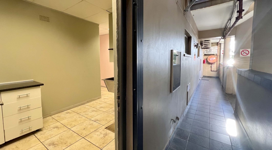 Commercial Property for Sale in Umhlanga Ridge KwaZulu-Natal
