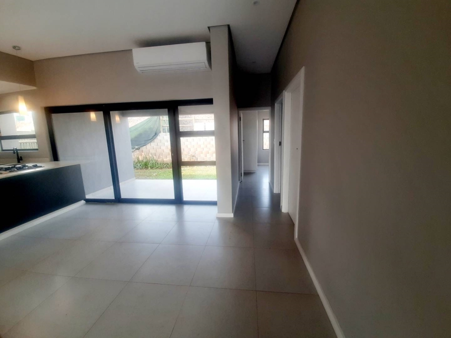 To Let 3 Bedroom Property for Rent in Palm Lakes Estate KwaZulu-Natal