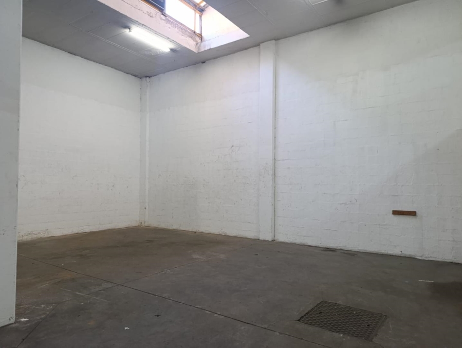 To Let commercial Property for Rent in Mountain Ridge KwaZulu-Natal