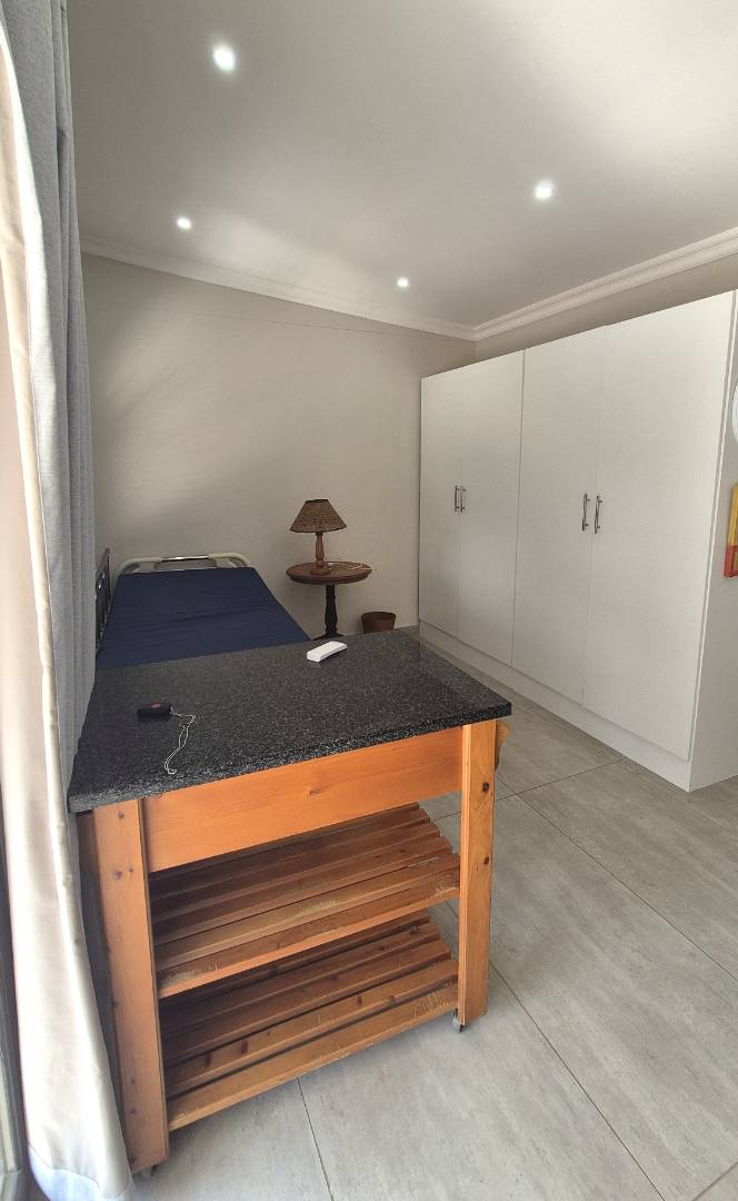1 Bedroom Property for Sale in Greendale KwaZulu-Natal