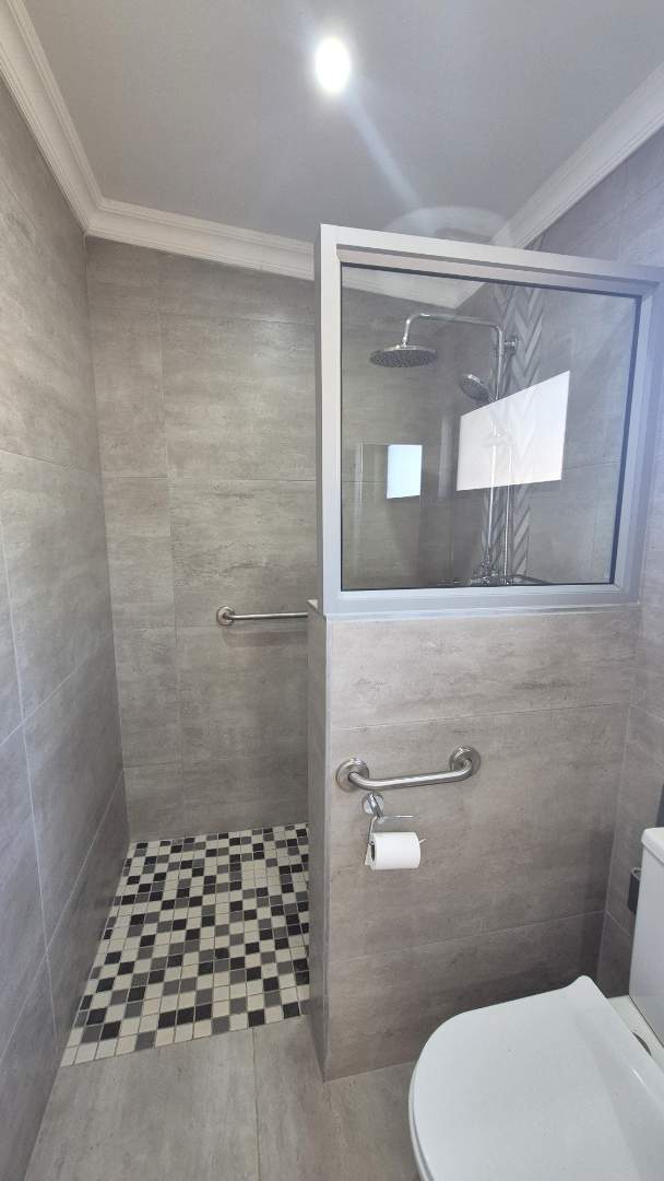 1 Bedroom Property for Sale in Greendale KwaZulu-Natal