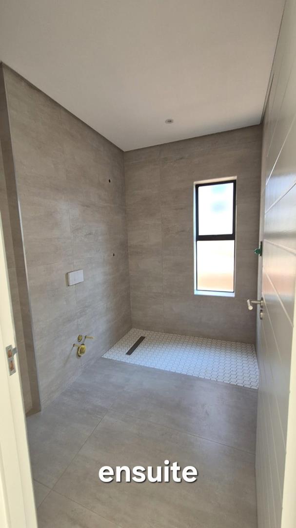 2 Bedroom Property for Sale in Howick North KwaZulu-Natal