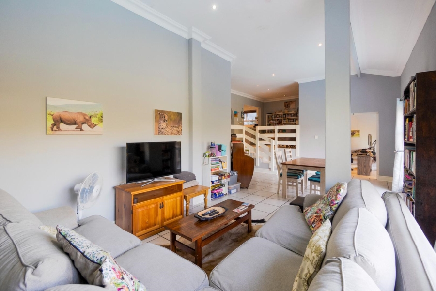 4 Bedroom Property for Sale in Amanzimtoti KwaZulu-Natal