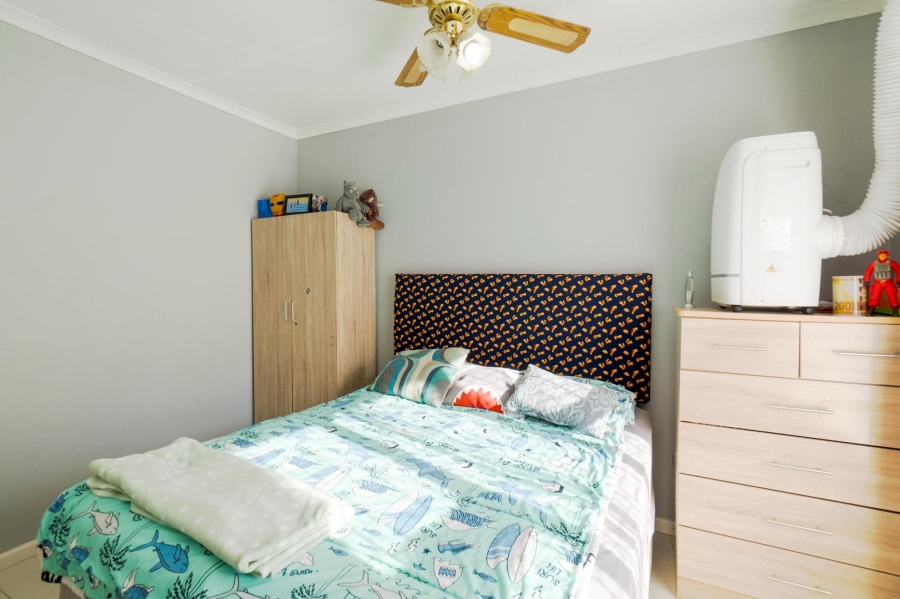 4 Bedroom Property for Sale in Amanzimtoti KwaZulu-Natal