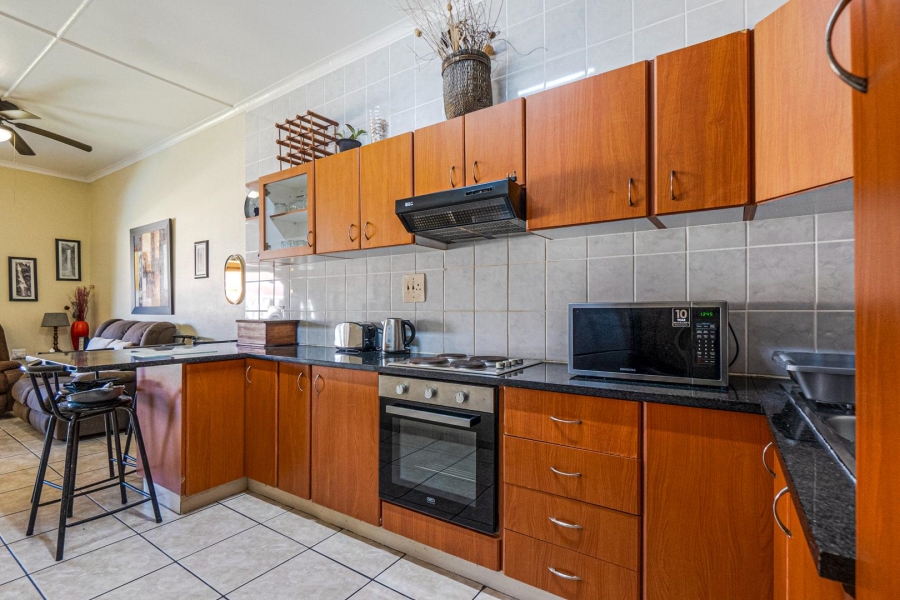 2 Bedroom Property for Sale in Amanzimtoti KwaZulu-Natal