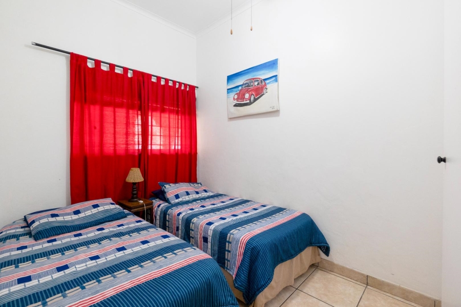 2 Bedroom Property for Sale in Amanzimtoti KwaZulu-Natal