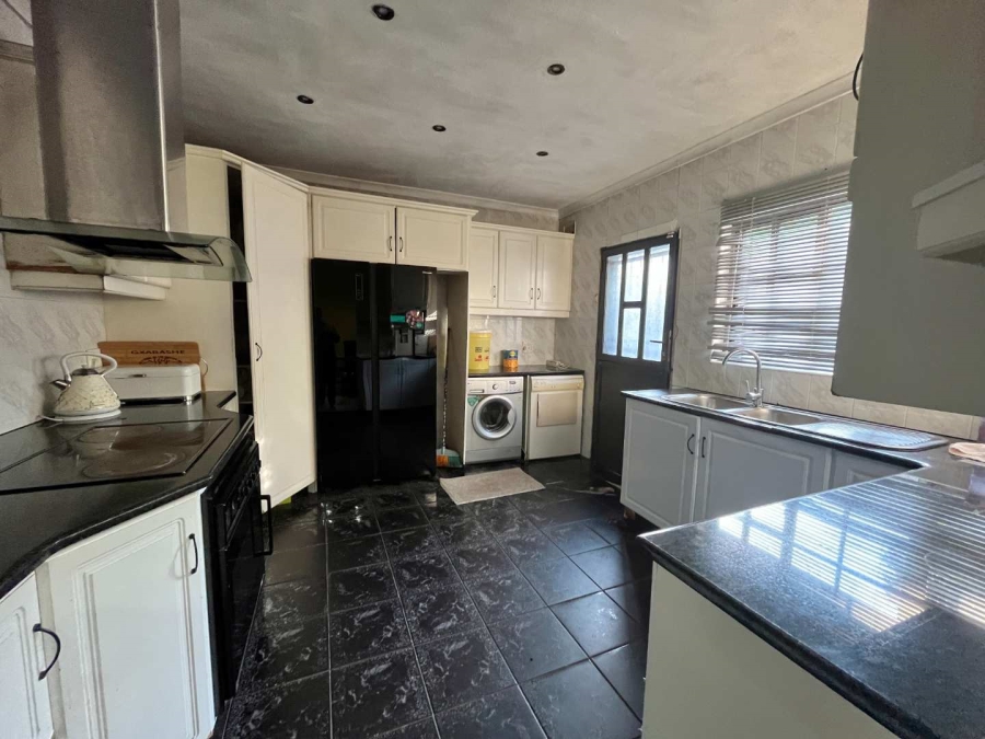 To Let 3 Bedroom Property for Rent in Glen Hills KwaZulu-Natal