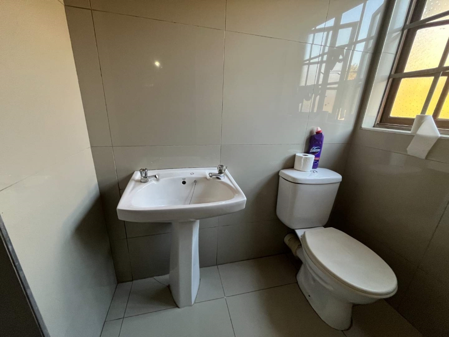 To Let 3 Bedroom Property for Rent in Glen Hills KwaZulu-Natal