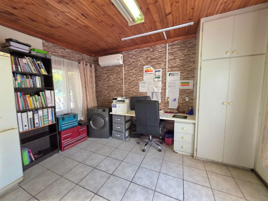 3 Bedroom Property for Sale in Northdene KwaZulu-Natal