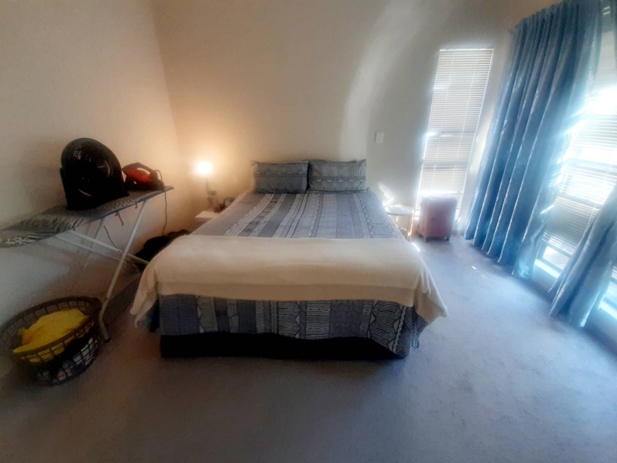 To Let 3 Bedroom Property for Rent in Palm Lakes Estate KwaZulu-Natal