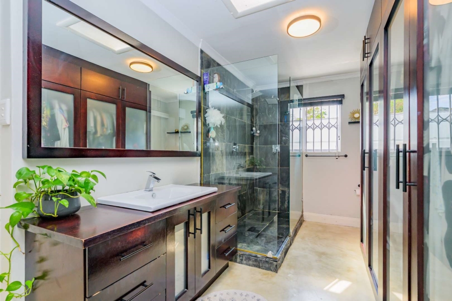 3 Bedroom Property for Sale in Umhlanga KwaZulu-Natal