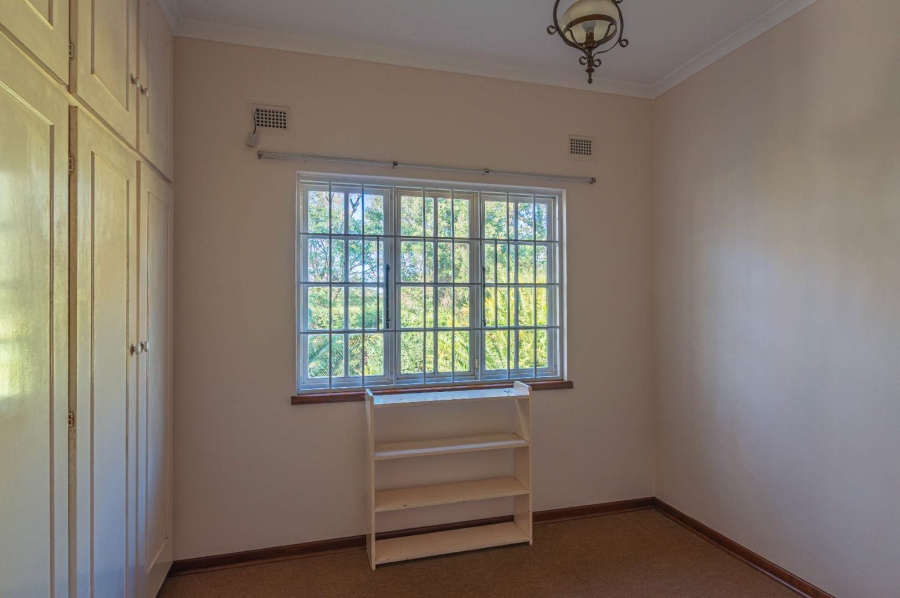 Commercial Property for Sale in Kloof KwaZulu-Natal