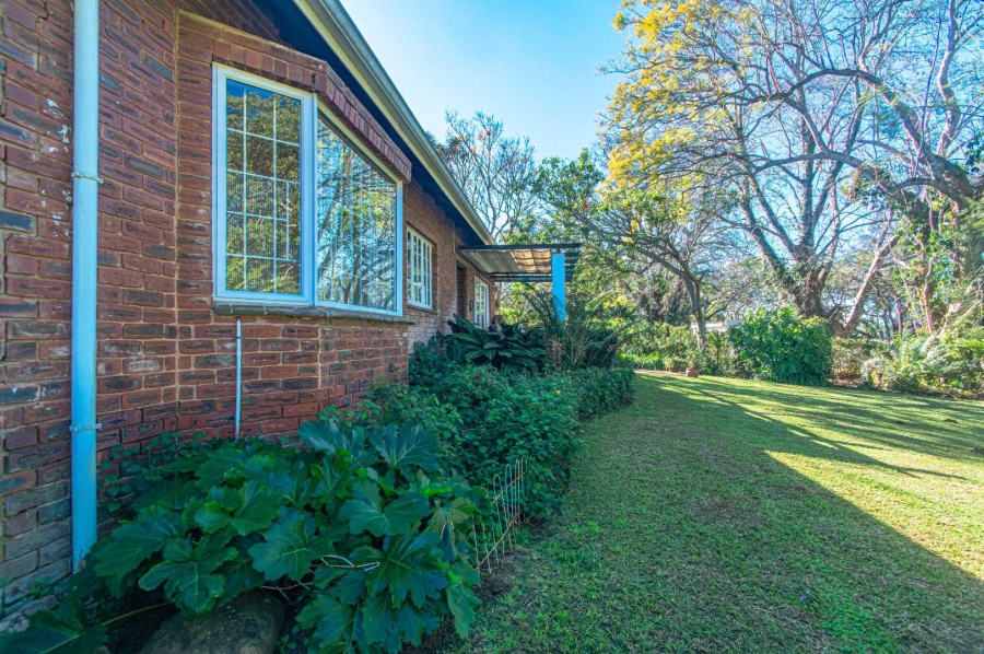Commercial Property for Sale in Kloof KwaZulu-Natal