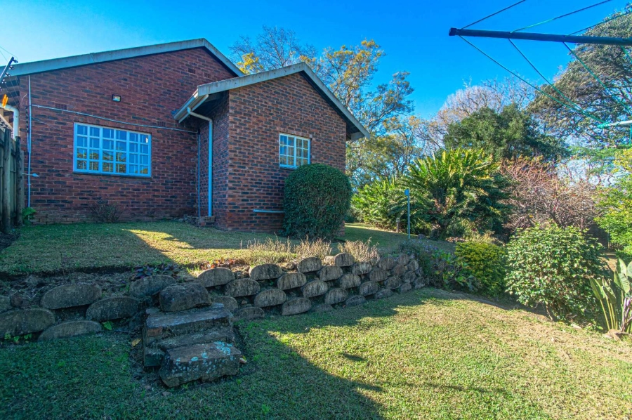 Commercial Property for Sale in Kloof KwaZulu-Natal
