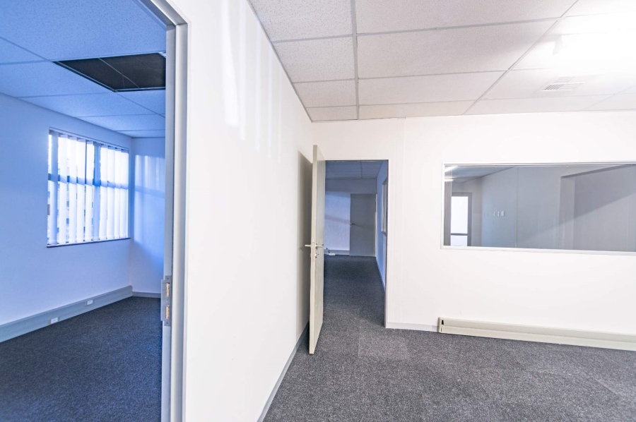 Commercial Property for Sale in Kloof KwaZulu-Natal