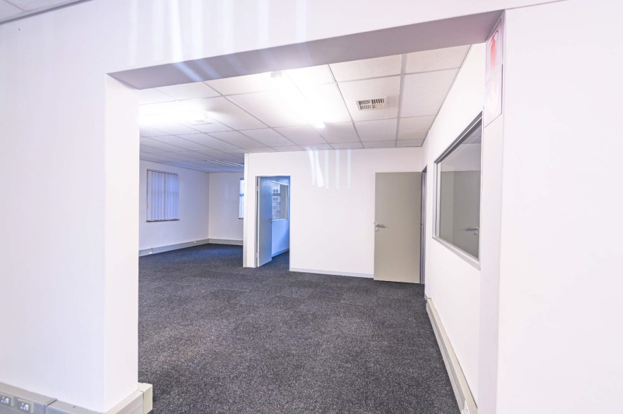 Commercial Property for Sale in Kloof KwaZulu-Natal