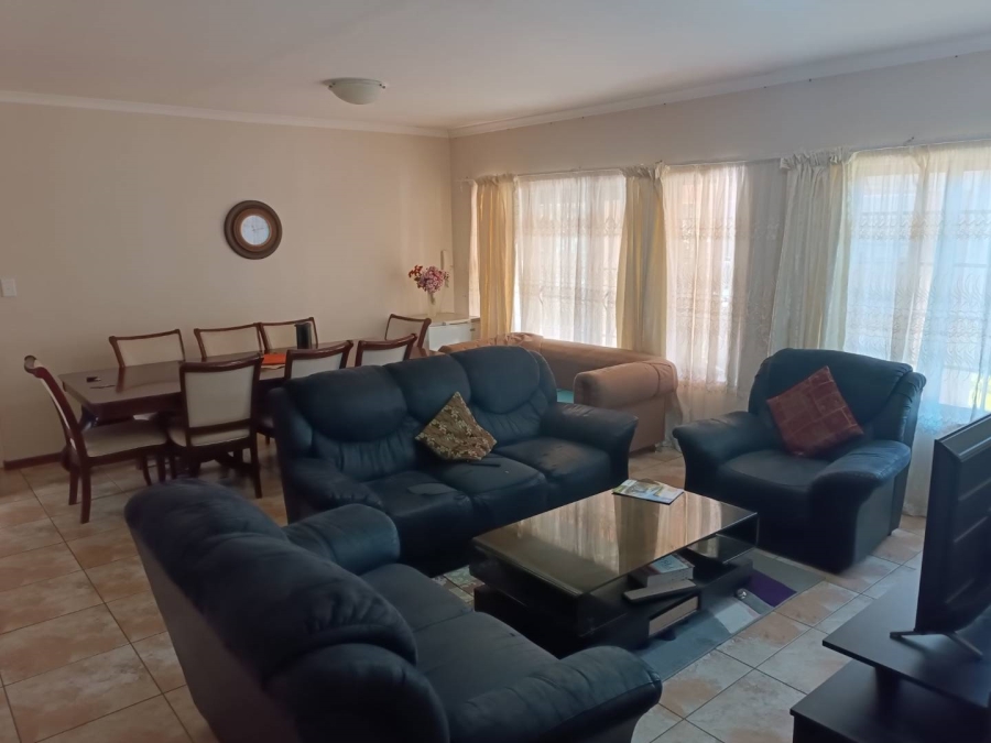To Let 3 Bedroom Property for Rent in Prestbury KwaZulu-Natal