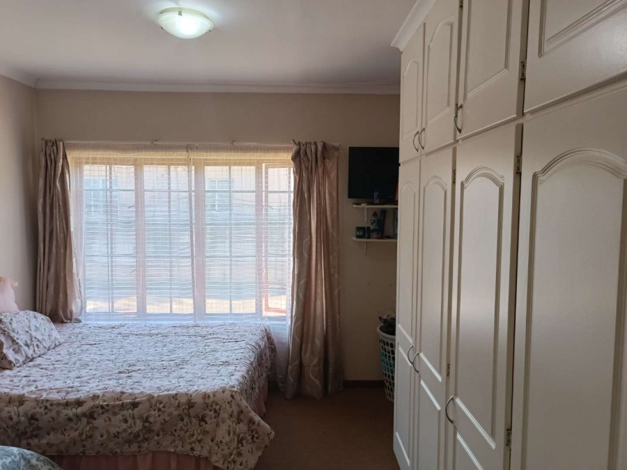 To Let 3 Bedroom Property for Rent in Prestbury KwaZulu-Natal