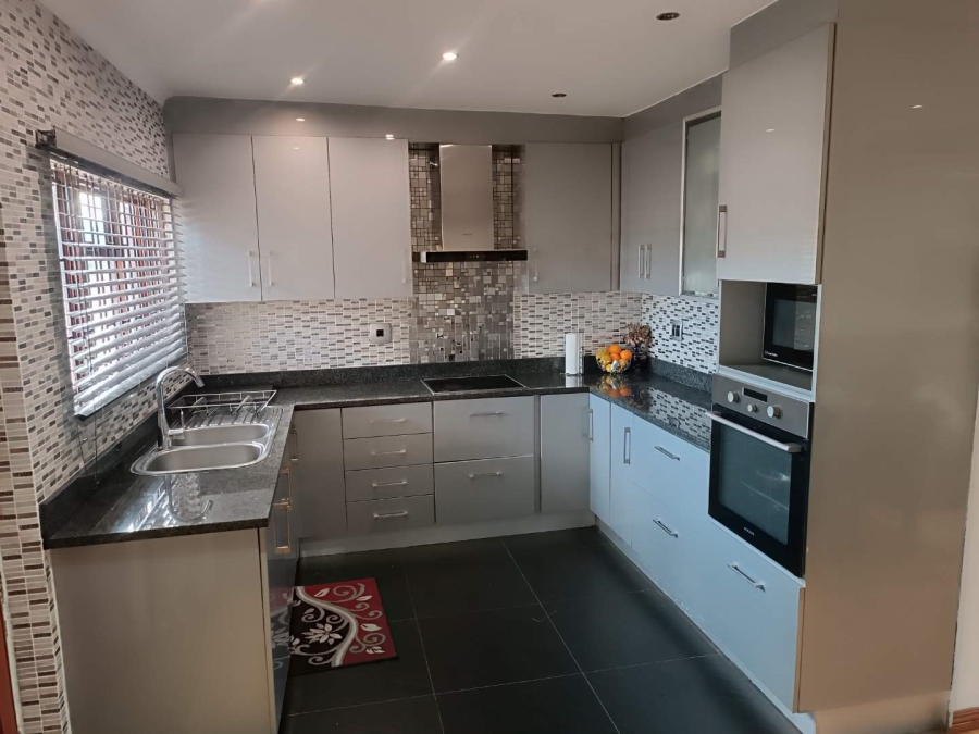 3 Bedroom Property for Sale in Raisethorpe KwaZulu-Natal