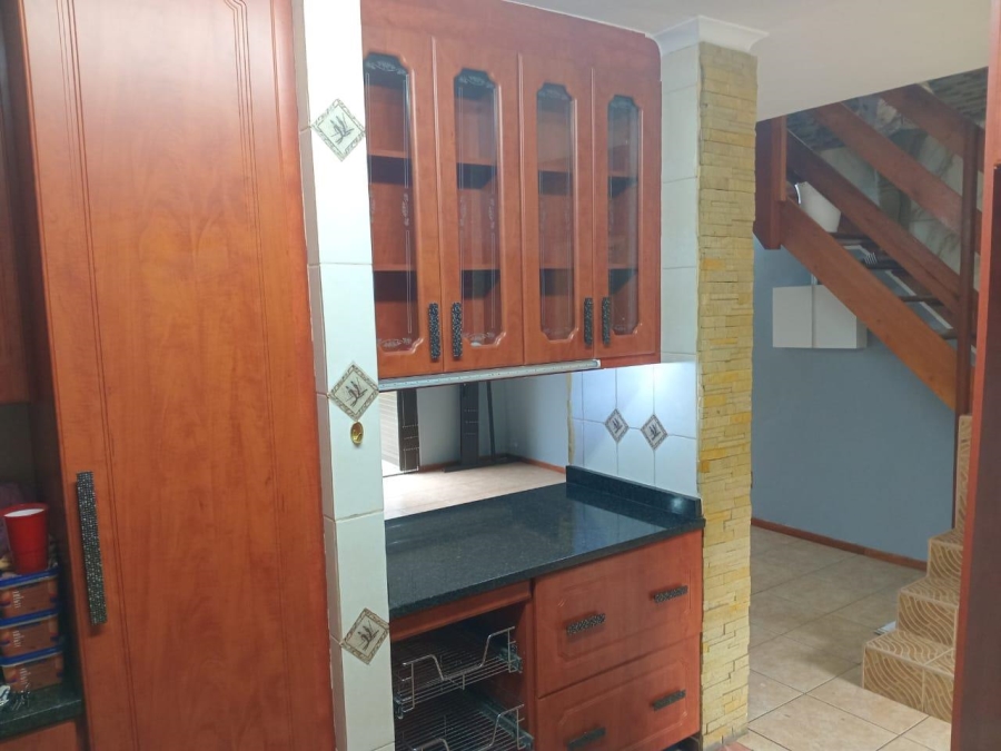 To Let 3 Bedroom Property for Rent in Empangeni Central KwaZulu-Natal