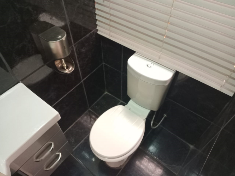 To Let 3 Bedroom Property for Rent in Empangeni Central KwaZulu-Natal