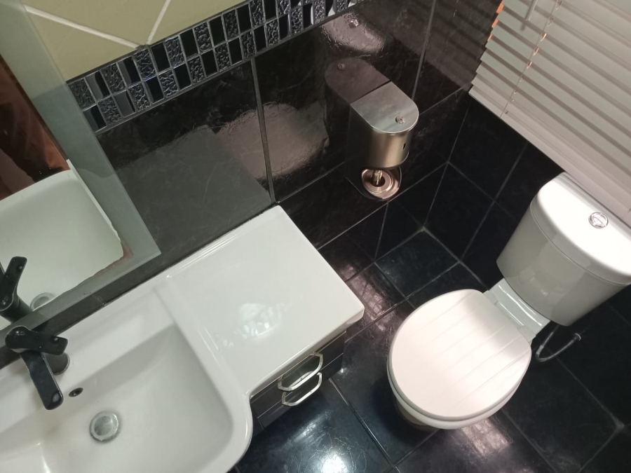 To Let 3 Bedroom Property for Rent in Empangeni Central KwaZulu-Natal