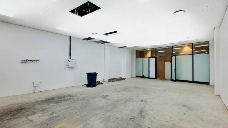 To Let commercial Property for Rent in Umhlanga KwaZulu-Natal