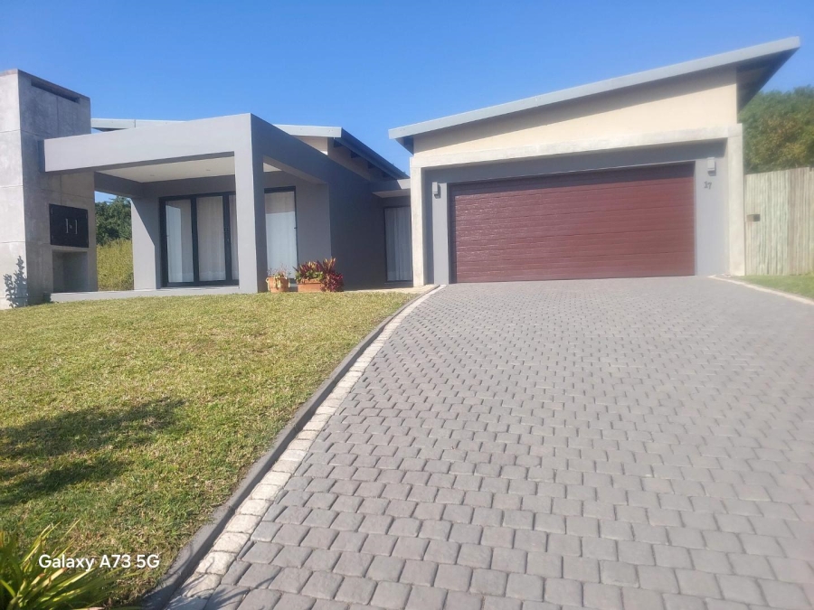 To Let 4 Bedroom Property for Rent in Palm Lakes Estate KwaZulu-Natal