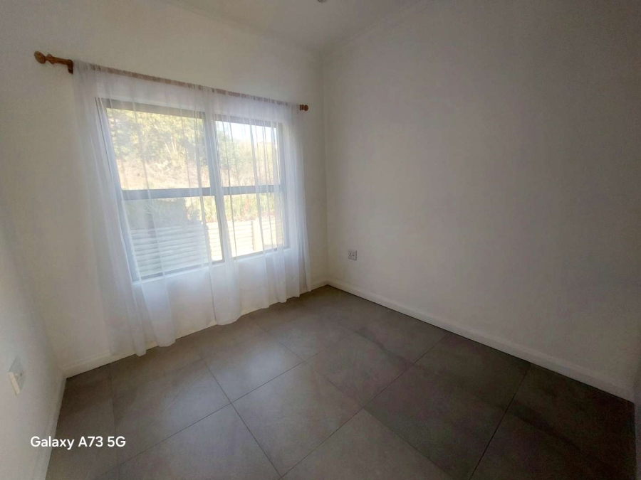 To Let 4 Bedroom Property for Rent in Palm Lakes Estate KwaZulu-Natal