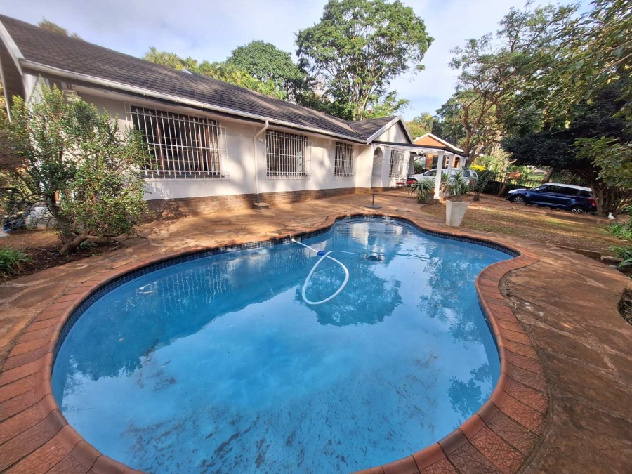 To Let 3 Bedroom Property for Rent in Waterfall KwaZulu-Natal