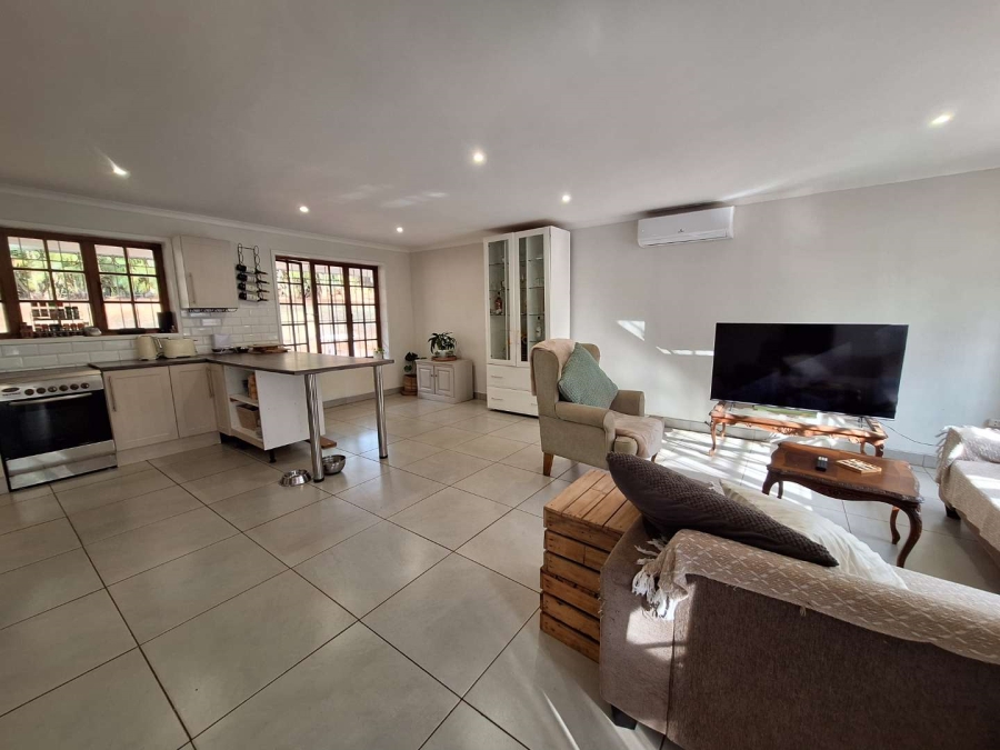 To Let 3 Bedroom Property for Rent in Waterfall KwaZulu-Natal