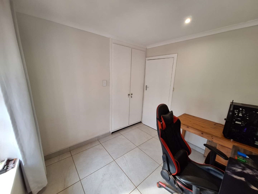 To Let 3 Bedroom Property for Rent in Waterfall KwaZulu-Natal