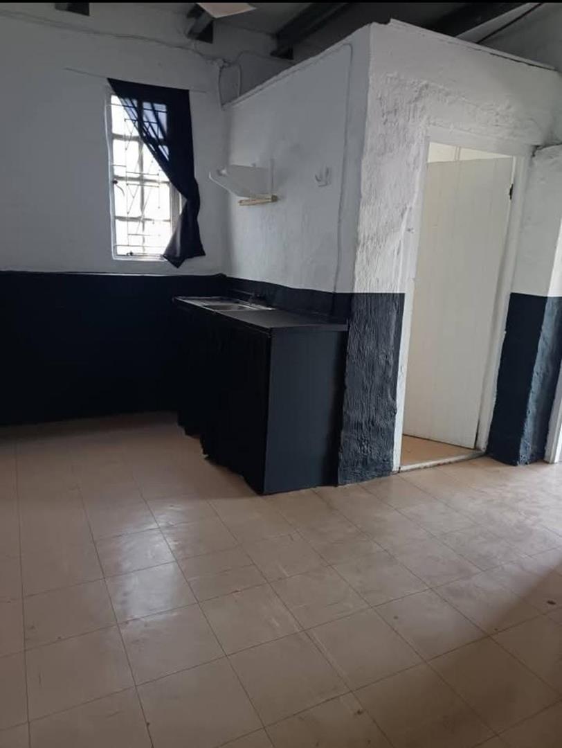 To Let commercial Property for Rent in Howick KwaZulu-Natal