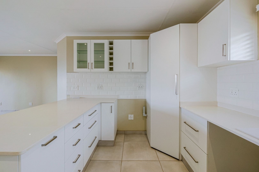 2 Bedroom Property for Sale in Amanzimtoti KwaZulu-Natal