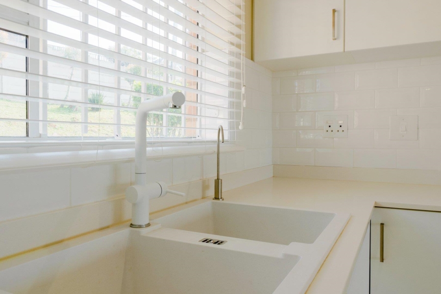 2 Bedroom Property for Sale in Amanzimtoti KwaZulu-Natal