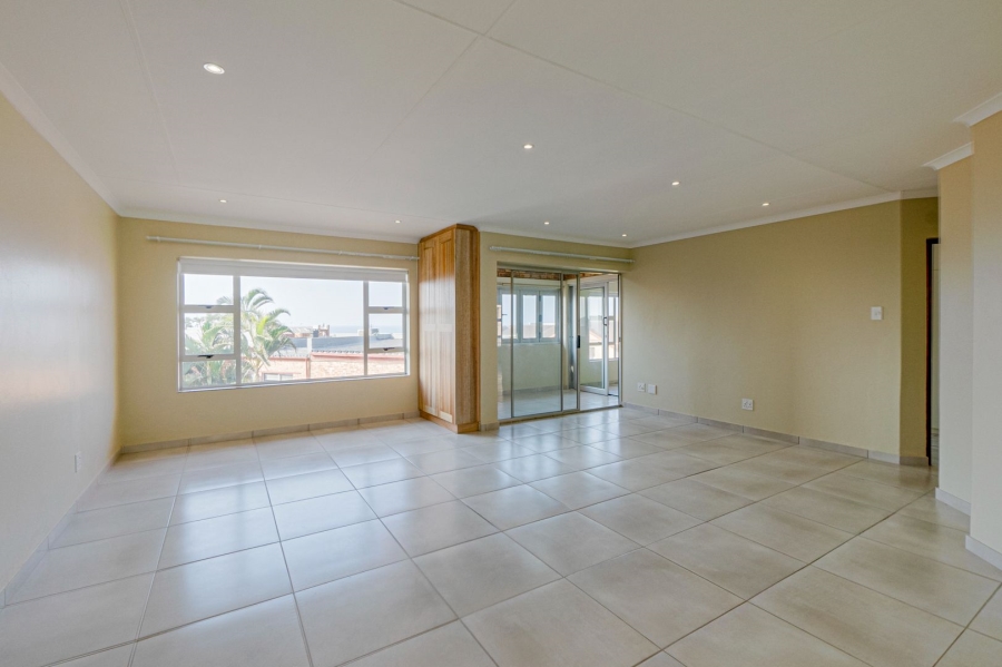 2 Bedroom Property for Sale in Amanzimtoti KwaZulu-Natal