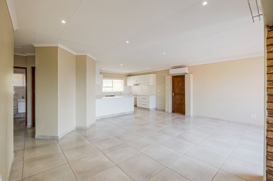 2 Bedroom Property for Sale in Amanzimtoti KwaZulu-Natal