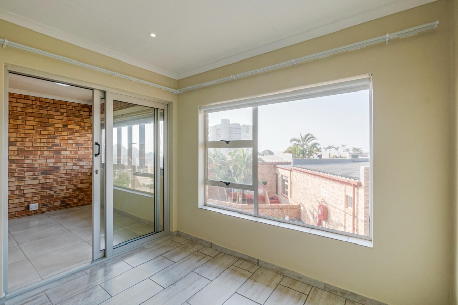 2 Bedroom Property for Sale in Amanzimtoti KwaZulu-Natal