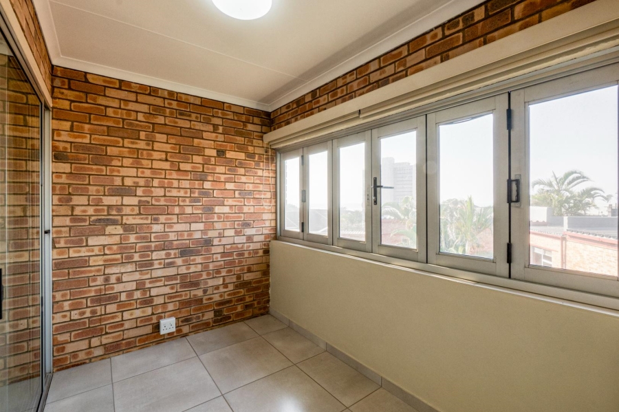 2 Bedroom Property for Sale in Amanzimtoti KwaZulu-Natal