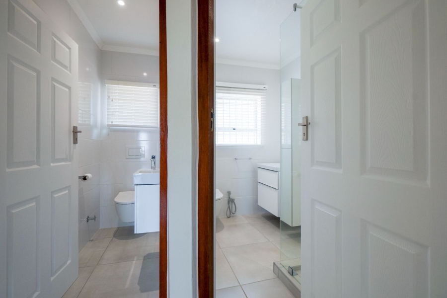 2 Bedroom Property for Sale in Amanzimtoti KwaZulu-Natal